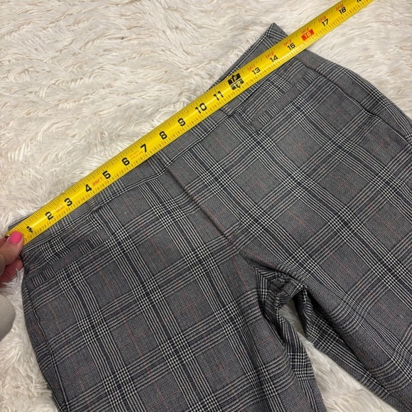Banana Republic Women's Grey Multi Plaid Sloan Slim Ankle Pants size 4 - Picture 7 of 13